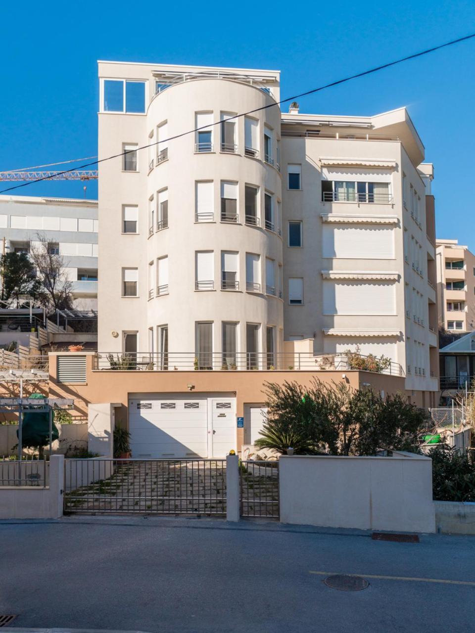 Apartments Villa Excelsio スプリト エクステリア 写真